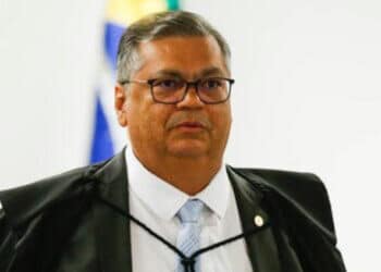 Câmara, Senado e 11 partidos entram com recurso para suspender decisão de Dino sobre emendas