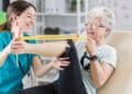 Impacto do Exercício Físico na Reabilitação Pós-AVC e a Importância de Hábitos de Atividade na Juventude.
