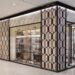 Visitar a Gucci no JK Iguatemi não é apenas uma questão de adquirir produtos; é uma imersão em um estilo de vida onde o requinte e a exclusividade são elevados ao seu ápice.