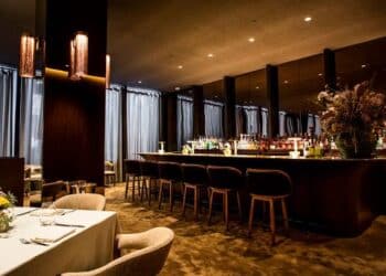 Em outubro de 2024, Nova York se prepara para receber o mais novo ícone da gastronomia, o Baretto, um sofisticado bar e lounge do renomado Grupo Fasano.