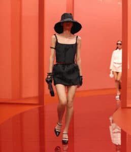 Gucci Apresenta Coleção Primavera/Verão 2025 no Milão Fashion Week: A Exaltação da Grandeza Casual 47 IMG 0329