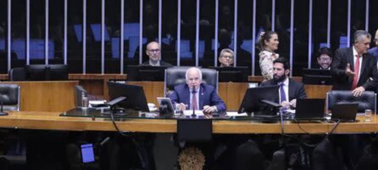 Veja como votou cada deputado na aprovação do projeto sobre desoneração da folha de pagamento 45 Veja como votou cada deputado na aprovação do projeto sobre desoneração da folha de pagamento