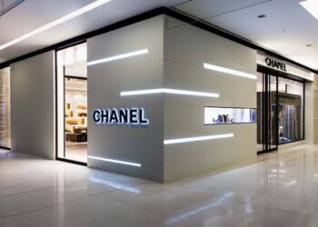 Seja para encontrar a última tendência ou para redescobrir o clássico, a Chanel no JK Iguatemi é o destino definitivo para os amantes da moda em São Paulo
