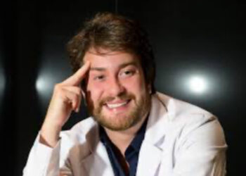 Ivan Rollemberg: O Harmonizador Facial dos Famosos e o Segredo da Beleza Natural