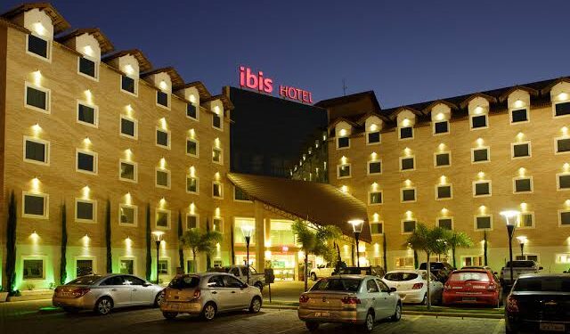 Íbis Hotels: A Revolução da Hotelaria Acessível e Moderna