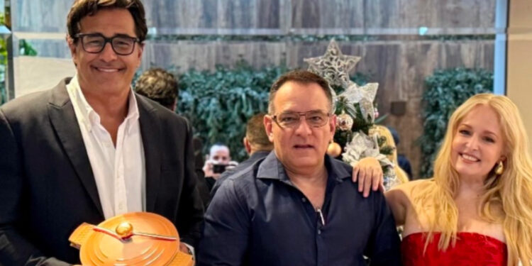 Uma celebração de memória e sofisticação: Luciano Szafir e Luciana Vendramini transformam a cozinha em palco de elegância com novas linhas de panelas