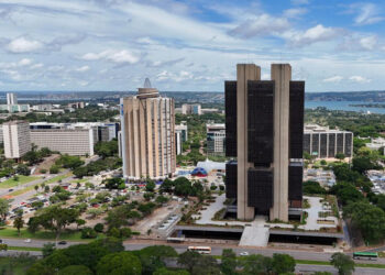 Brasil encerra 2024 com déficit em conta corrente de US$ 55,966 bilhões