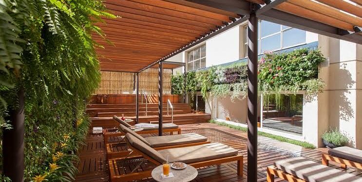 Hotel Emiliano: O Luxo Invisível Que Só os Detalhes Revelam