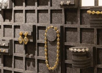 VEHR desembarca no JK Iguatemi: sofisticação e design exclusivo em joias