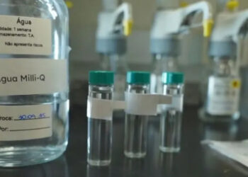 Surto de envenenamentos por metanol gera alerta nacional