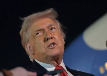 Chefe de gabinete de Trump admite que agentes federais podem ter violado protocolo em Minneapolis