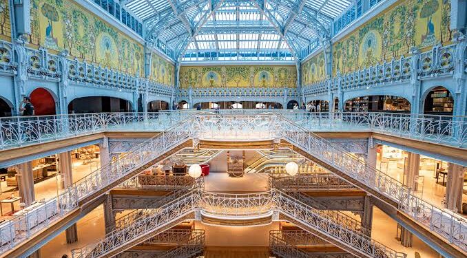 La Samaritaine: o renascimento do luxo em Paris transforma o ato de comprar em experiência 45 La Samaritaine: o renascimento do luxo em Paris transforma o ato de comprar em experiência
