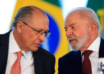 Lula confirma Alckmin como vice na chapa para reeleição em 2026