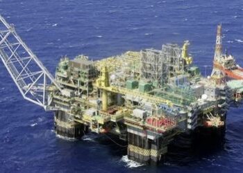 Disparada do petróleo pode gerar R$ 40 bilhões extras ao governo federal em 2026
