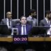 Câmara inicia semana decisiva para votação da PEC que propõe fim da escala 6×1
