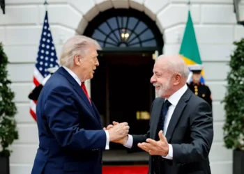 Trump Escolhe Novo Embaixador para o Brasil em Meio a Tensões Diplomáticas com o Governo Lula