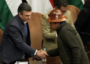Bolívia decreta estado de emergência mesmo após acordo para encerrar greve