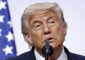 Trump anuncia acordo para o desarmamento do Hamas em Gaza; grupo confirma adesão, mas implementação ainda enfrenta impasses