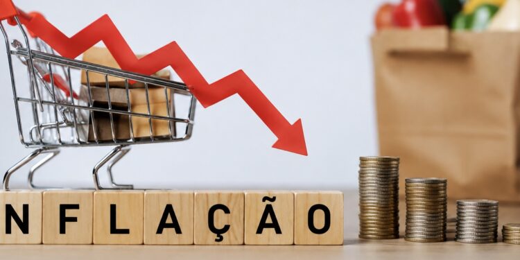 Inflação desacelera e fica em 0,07%, aponta IBGE
