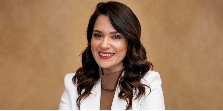 Renata Castanheira transforma propósito em movimento e prepara a 7ª edição do Fashion Date Crente Chic 45 7960CF90 96C7 4D15 A46B AB9980A7BA11