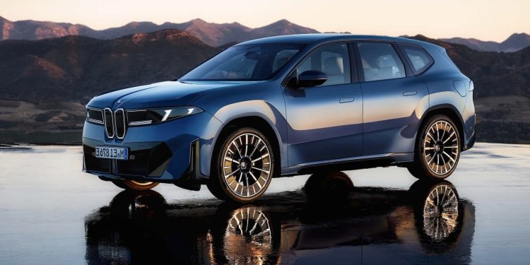 BMW iX3 inaugura nova era dos elétricos no Brasil com tecnologia Neue Klasse e autonomia de 570 km