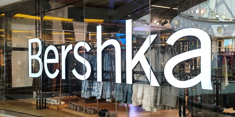 Bershka chega ao Brasil e coloca São Paulo na rota de uma das marcas mais jovens da moda internacional