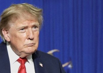 EUA impõem tarifa de 50% sobre US$ 20 bilhões em produtos do Canadá após fracasso de negociações