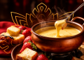 Grand Mercure São Paulo Ibirapuera transforma noites paulistanas em uma experiência especial de fondue