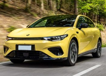 Leapmotor B05 chega ao Brasil e inaugura um novo capítulo entre os elétricos