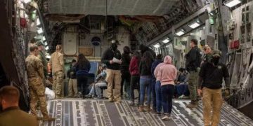 EUA destinaram milhões a acordos para receber mais de 25 mil migrantes deportados, aponta investigação