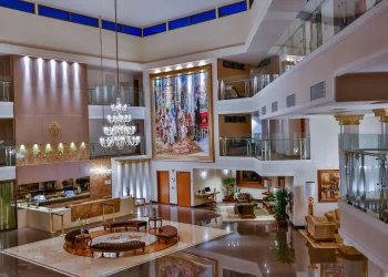 Golden Lis Hotel Boutique transforma hospedagem em experiência de elegância em Goiânia