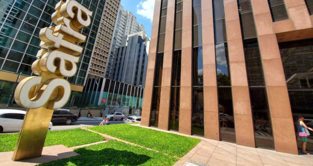 Safra une tradição, tecnologia e gestão de patrimônio em uma nova era dos investimentos 45 Safra une tradição, tecnologia e gestão de patrimônio em uma nova era dos investimentos