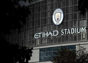 Manchester City enfrenta pressão após ex-presidente defender saída da Premier League 47 Rascunho automático