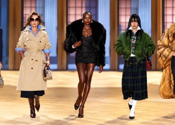 Gucci transforma o luxo em desejo e inaugura uma nova era sob o olhar de Demna 62 Gucci transforma o luxo em desejo e inaugura uma nova era sob o olhar de Demna
