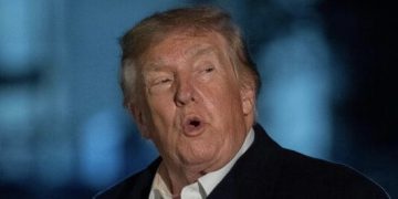 Estados Unidos impõem sanções ao Tribunal Penal Internacional após Nobel da Paz concedido a Navi Pillay