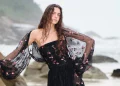 Cris Barros apresenta Alto Verão 2027 com elegância, delicadeza e sofisticação