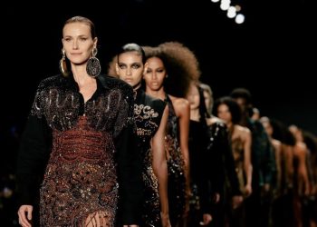 SPFW N61: transparências, artesania e identidade brasileira marcam as passarelas