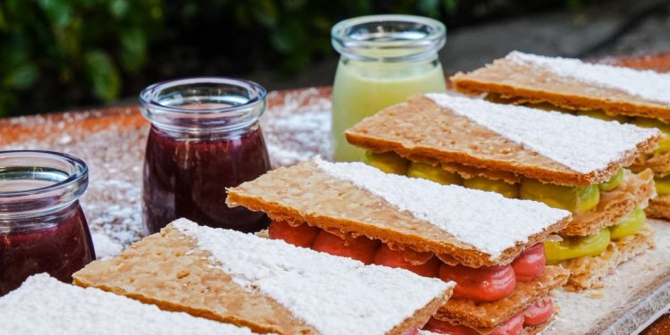 Festival de mil-folhas em São Paulo celebra clássico da confeitaria francesa com sabores especiais